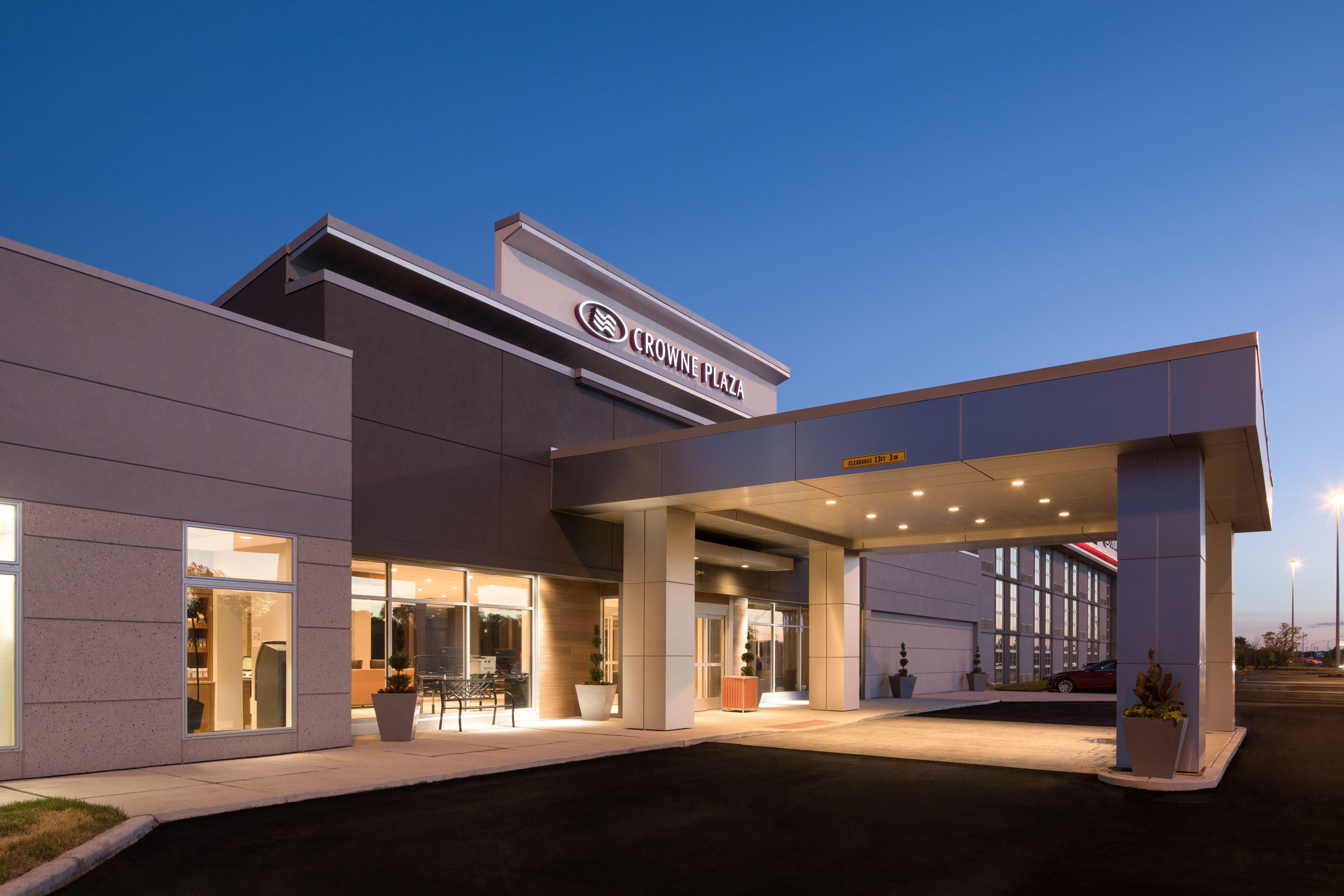 Hotel Crowne Plaza Chicago Sw - Burr Ridge By Ihg Esterno foto
