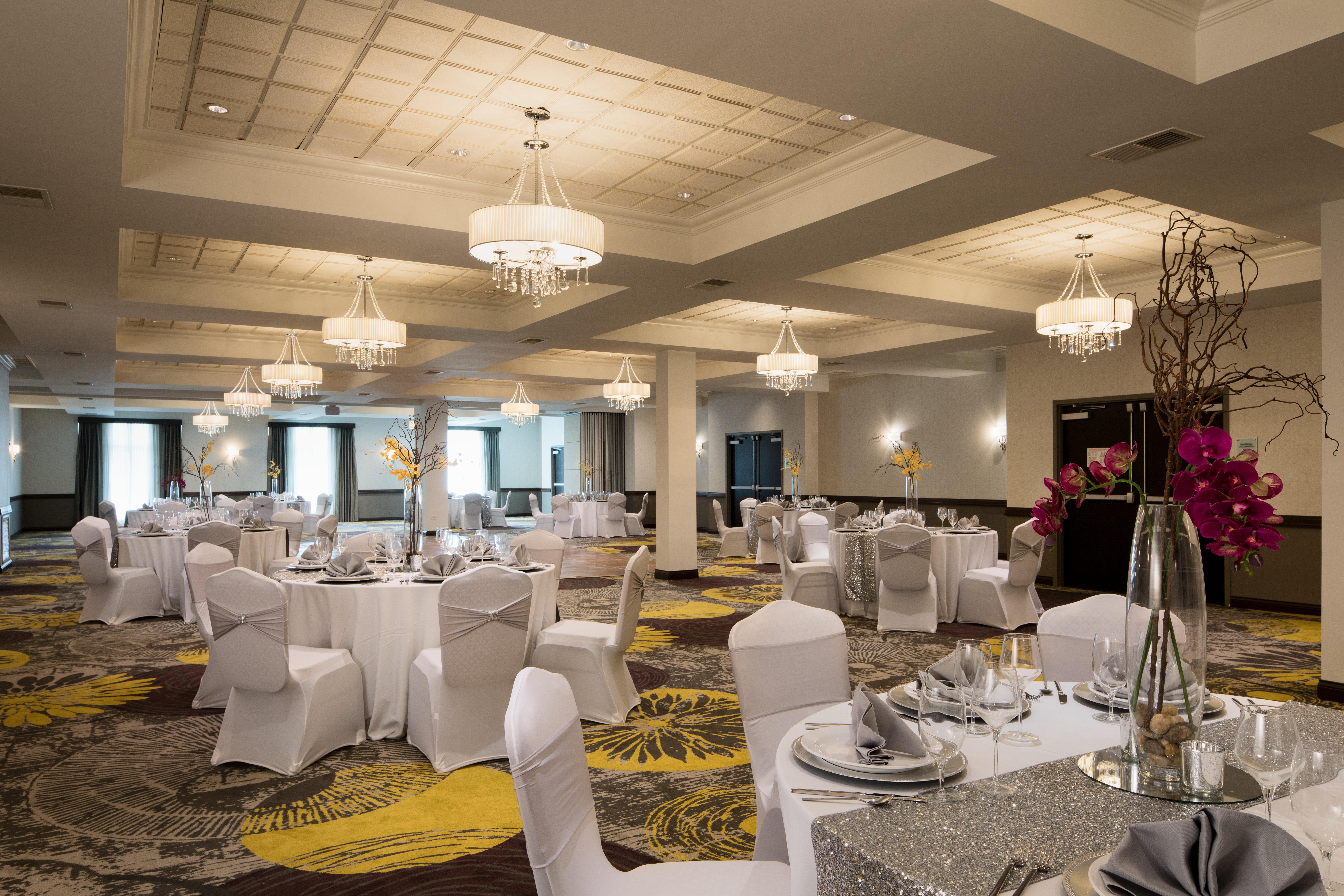 Hotel Crowne Plaza Chicago Sw - Burr Ridge By Ihg Esterno foto