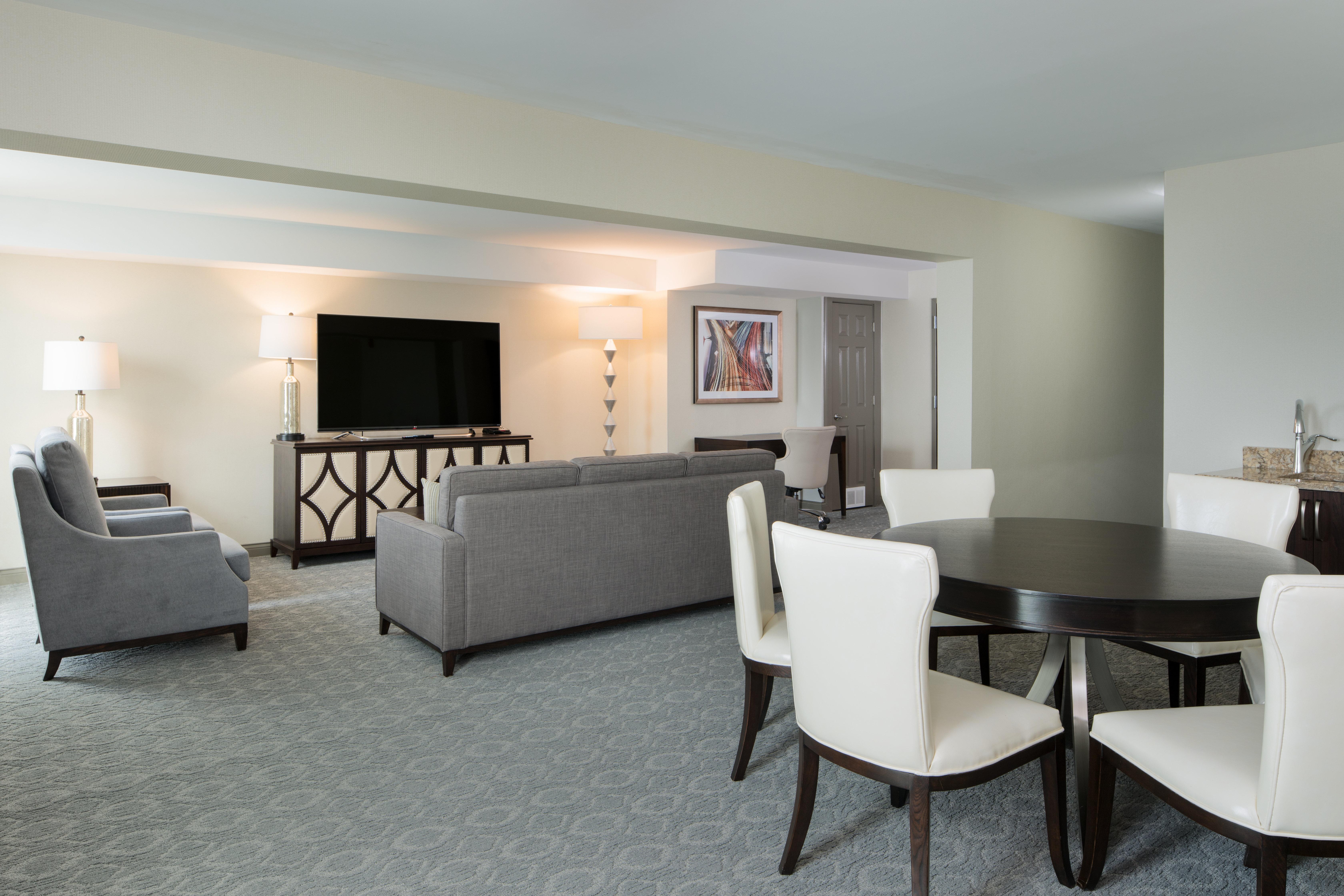 Hotel Crowne Plaza Chicago Sw - Burr Ridge By Ihg Esterno foto